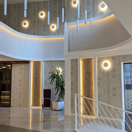 Hotel Grand