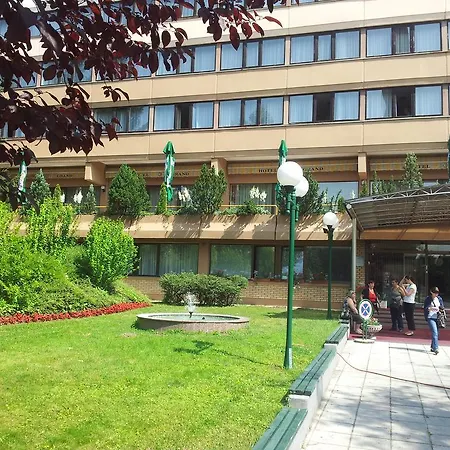 Grand Hotel